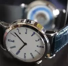 arita 400 機械式腕時計 の全景