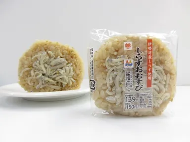 しらすおむすび