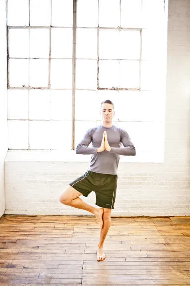 ジョーンズ博士ヨガポーズ