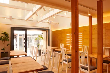 アキチの運営するイダカフェ