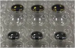 カルコゲナイドガラスの成形非球面レンズ