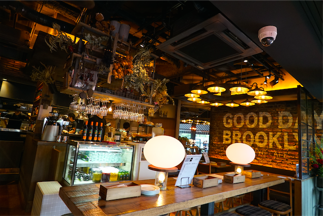 THE BROOKLYN CAFE　 金山店>