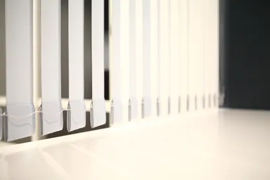 バーチカルブラインド