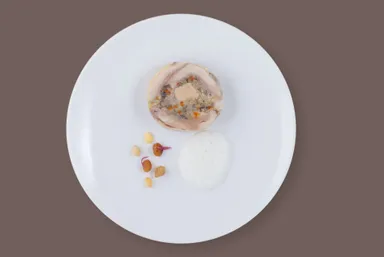 ビジネスクラス　ポトフ風の鶏肉巻き