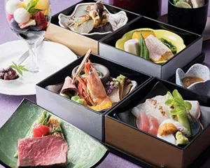 和洋折衷「すみれ」