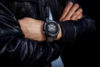 fenix3J Crystal 男性装着イメージ