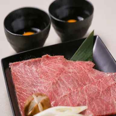 特選黒毛和牛ざぶとんの焼きすき