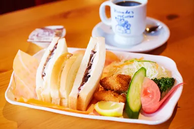 小倉ホイップサンド 1