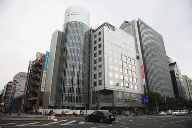 Refa　神戸中央店　外観