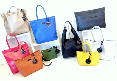 ASAKUSA MADEの本革バッグ