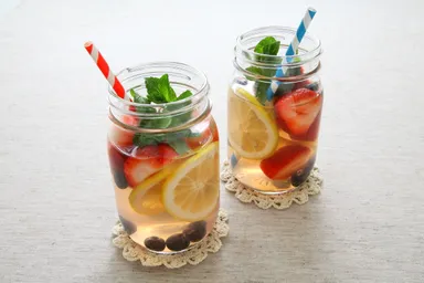 いちごのフルーツビネガーウォーター