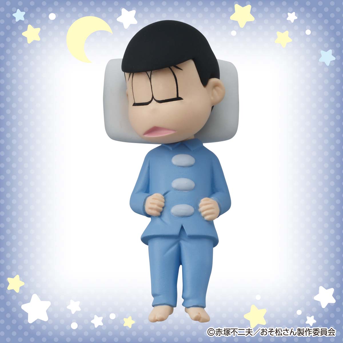 おそ松さん よりパジャマ姿で眠る6つ子を立体化 松模様の布団と枕がセットで限定登場 株式会社バンダイ ネット戦略室のプレスリリース