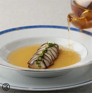 神戸ビーフ コンソメ 椎茸