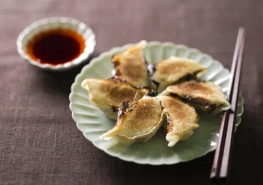 手づくり焼き餃子