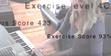 演奏する女性とエキササイズの得点