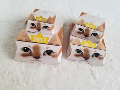 4匹のネコリョーシカカレンダー