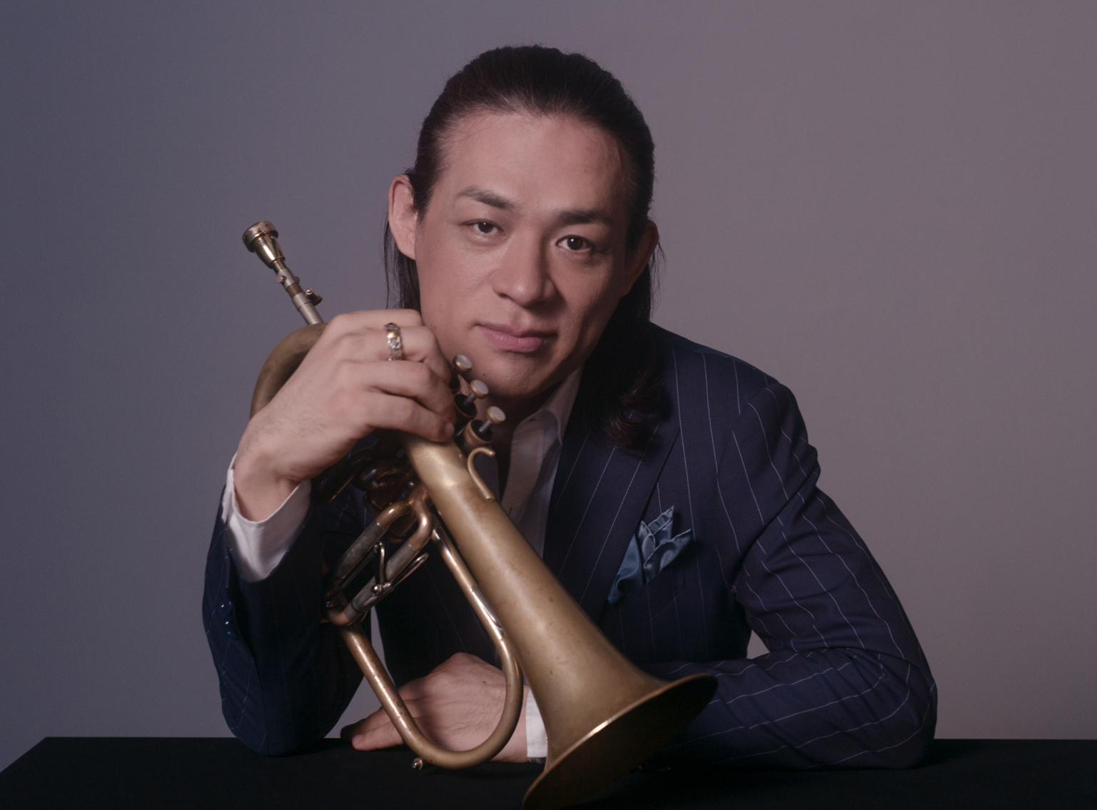 CITIZEN LIGHT in BLACK 2016 BLUE 限定2200本 シチズン、2016年「LIGHT in BLACK」は限定モデルのBLUE EDITION