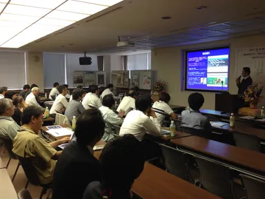 ビジネスモデル講座風景