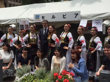 セルビア大使館とワイン販売