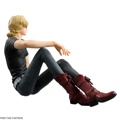 バーナビー・ブルックス Jr.(右側)