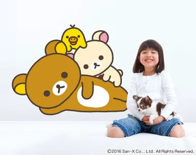 壁に貼るだけでいつもリラックマと一緒！