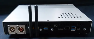 リア　Wi-Fi対応モデル