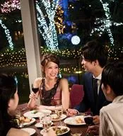 夜はガーデンイルミネーションを点灯