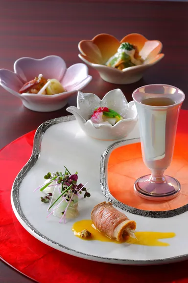 活蛸のあぶり大地の香り彩り添えて