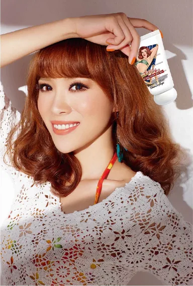 出演モデル 佳子 3