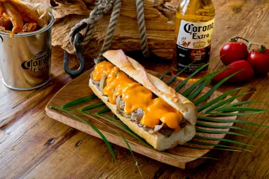 ビーフチーズトルタ