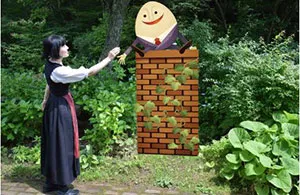 「鏡の国のアリス」キャラクターパネル（イメージ）