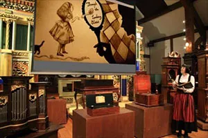 特別展　後期上演の様子（イメージ）