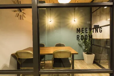 ミーティングルーム