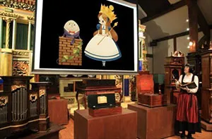 「鏡の国のアリス」上演イメージ