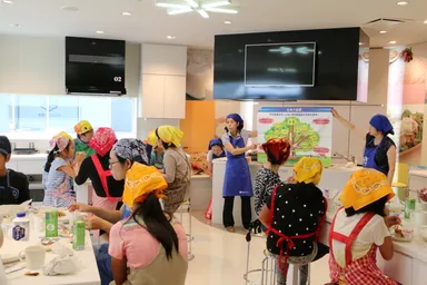 調理実習での牛乳の栄養の講話