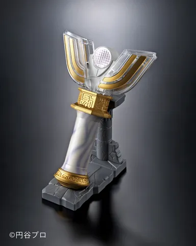 ウルトラレプリカ スパークレンス(台座設置)