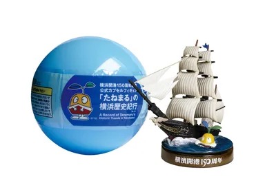 カプセルとフィギュア