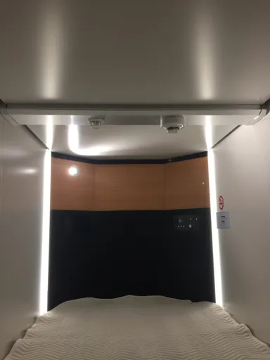 カプセルベッド内写真