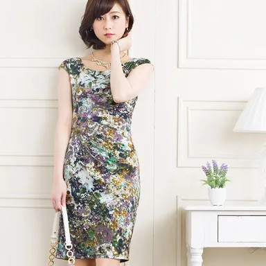 不二子ワンピ(一分袖)　“Luxury Botanical” Green