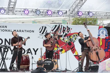 オフィシャルテーマソングのライブの模様(前回)