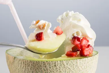 まるごと食べるメロンソーダイメージ