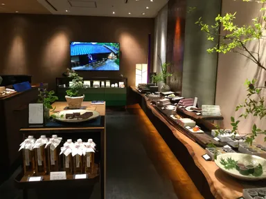 紀尾井町店　内観