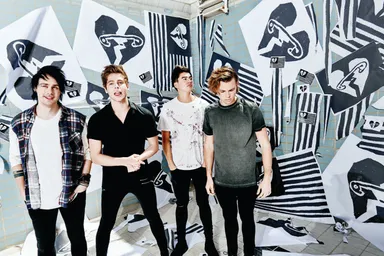 ファイヴ・セカンズ・オブ・サマー