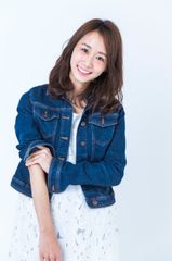 モデル　筒井 萌子