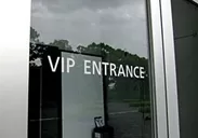 G-VIPルーム専用入口