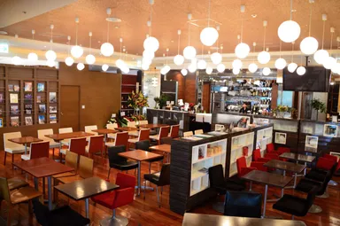 TRAVEL CAFE by TABIKOBO