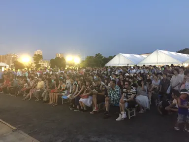 2015年のステージ前写真