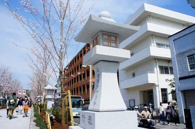 石灯籠94基を新設