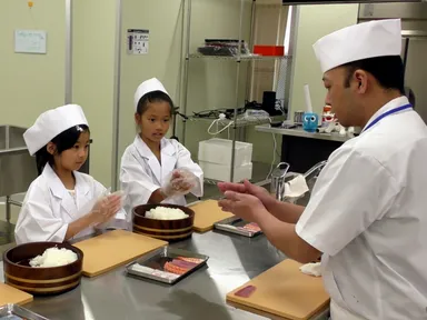 すし学校の先生が教えます