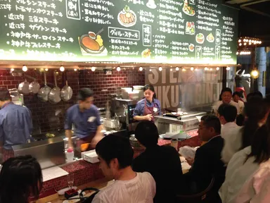 目の前で焼き上げられます。